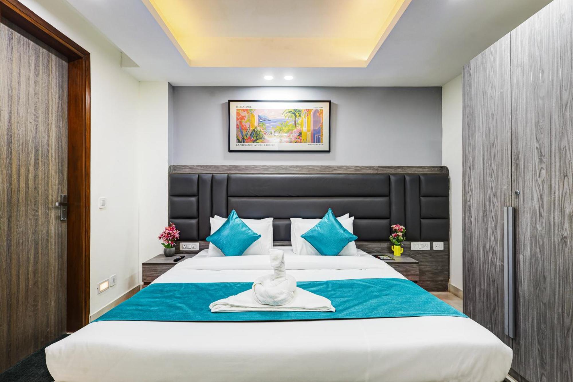 1Bhk Suites Opp Marriott - Huda City Centre Gurgaon Eksteriør bilde