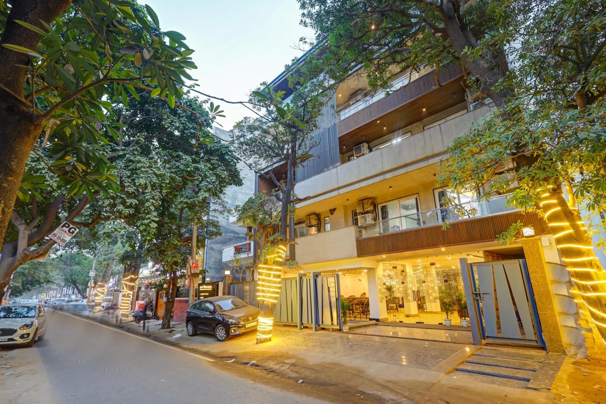 1Bhk Suites Opp Marriott - Huda City Centre Gurgaon Eksteriør bilde