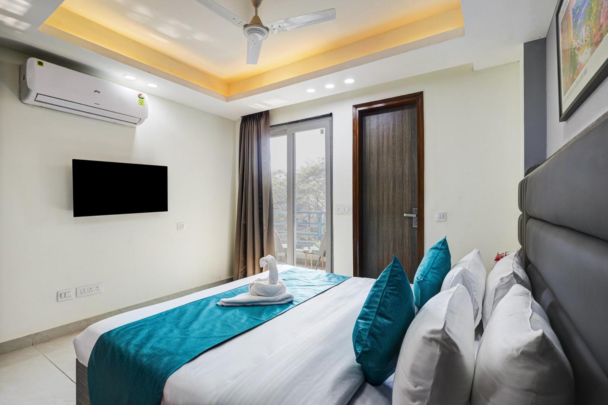 1Bhk Suites Opp Marriott - Huda City Centre Gurgaon Eksteriør bilde