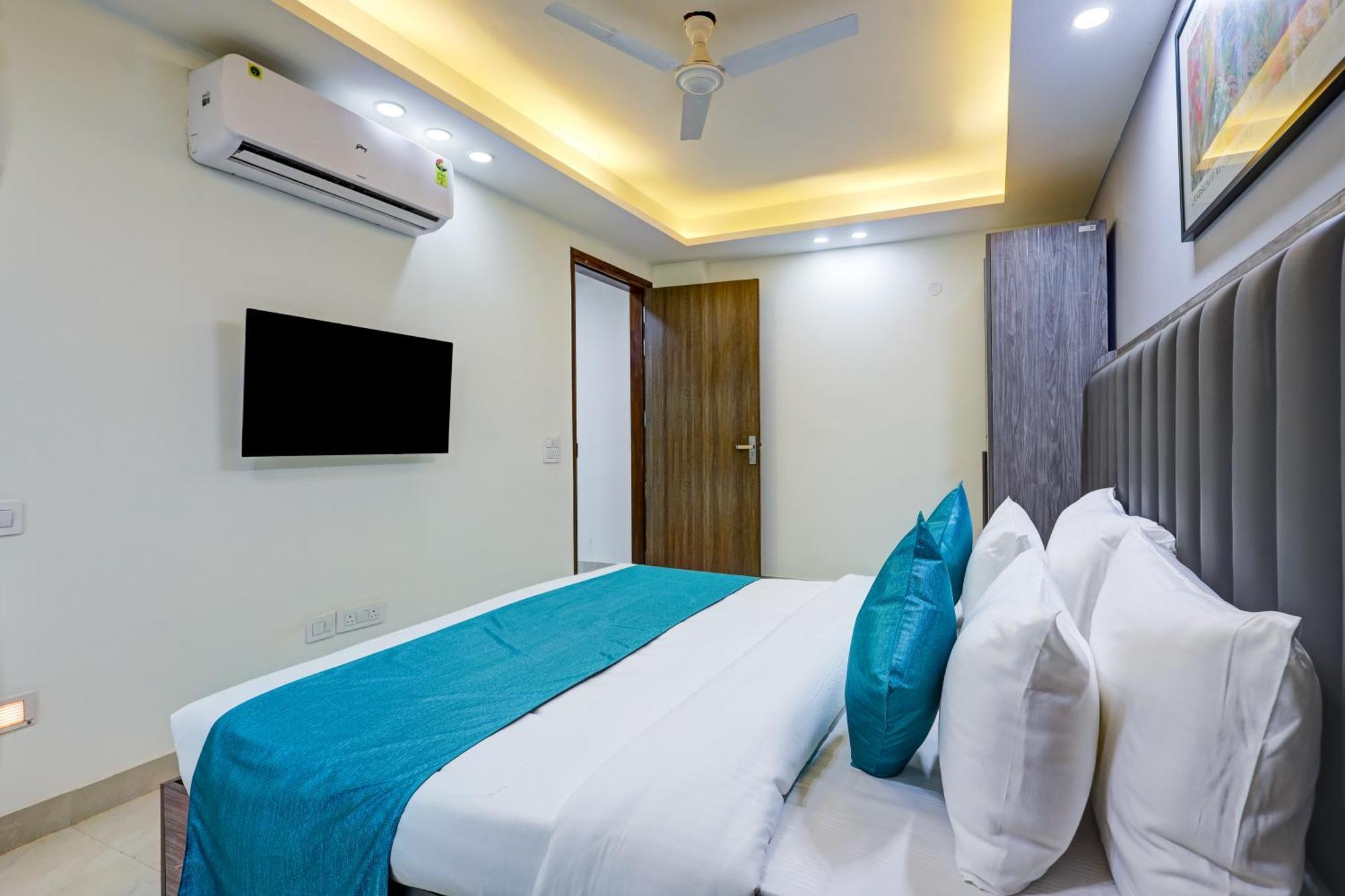 1Bhk Suites Opp Marriott - Huda City Centre Gurgaon Eksteriør bilde