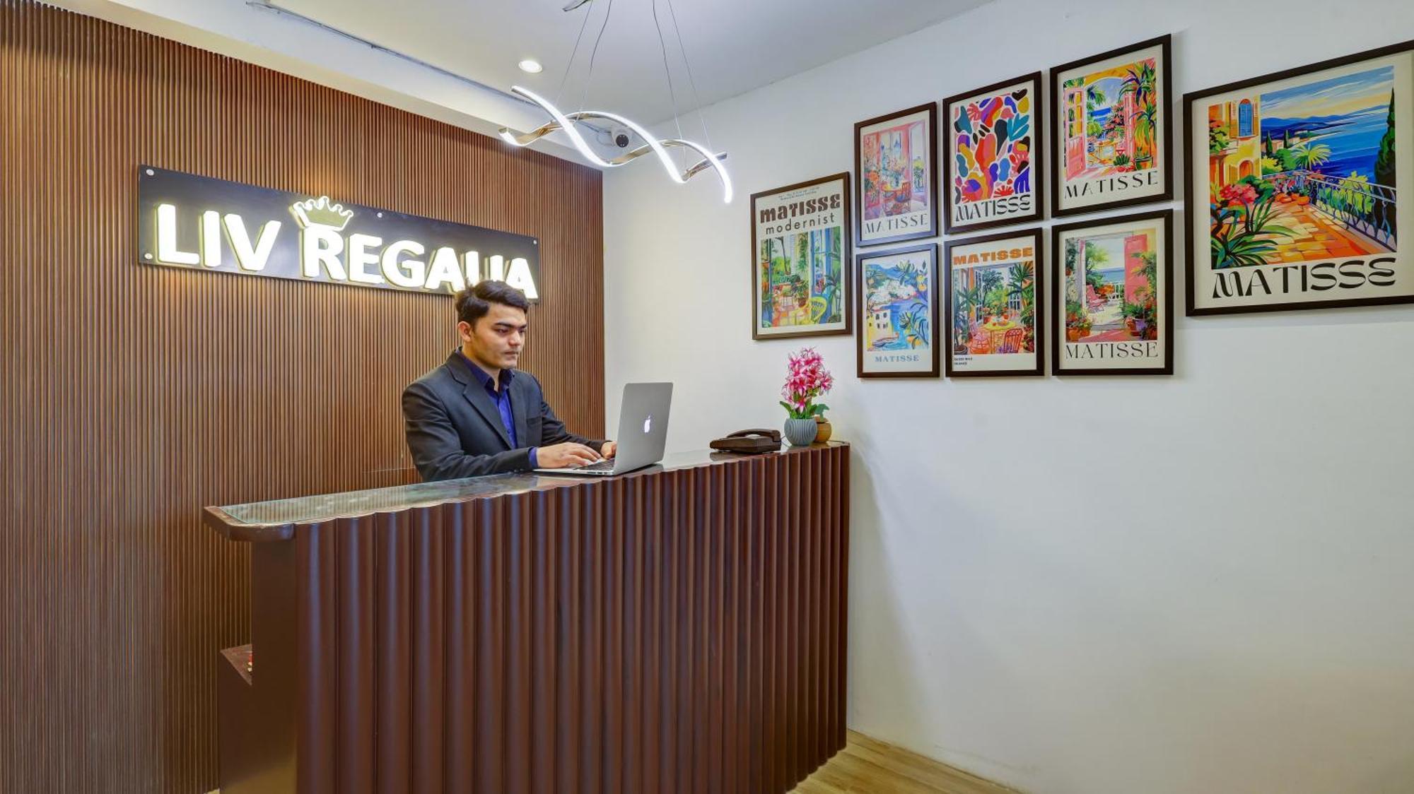 1Bhk Suites Opp Marriott - Huda City Centre Gurgaon Eksteriør bilde